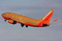 N736SA @ ORF - Southwest Airlines N736SA (FLT SWA1665) climbing out from RWY 5 enroute to Chicago Midway Int'l (KMDW).