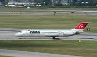 N8920E @ KDTW - DC-9-31