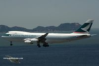 B-HUQ @ VHHH - Cathay Pacific Cargo arriving on runway 25R - by Michel Teiten ( www.mablehome.com )