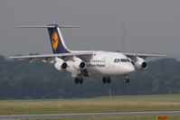 D-AVRI @ VIE - Avro RJ85 - by Juergen Postl