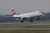 HB-IOD @ VIE - Airbus A321-111 - by Juergen Postl