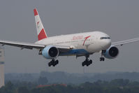 OE-LPD @ VIE - Boeing 777-2B8/ER - by Juergen Postl