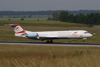 OE-LVH @ VIE - Fokker 100 - by Juergen Postl