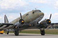 N227GB @ YIP - C-47