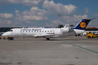 D-ACHH @ VIE - Lufthansa regional Regionaljet - by Yakfreak - VAP