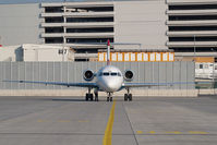 OE-LVD @ VIE - Austrian Arrows Fokker 100 - by Yakfreak - VAP
