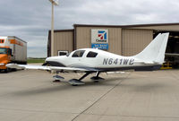 N641WB @ GKY - At Arlington Municipal - by Zane Adams