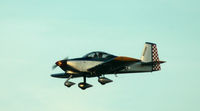 N55AU @ S50 - on final - by Wolf Kotenberg