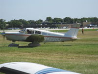 N422DJ @ OSH - `1979 Piper PA-28-236 DAKOTA, Lycoming IO-540-J3A5D 235 Hp, taxi - by Doug Robertson