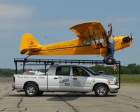 N92400 @ INT - Airshow Performance - by John W. Thomas