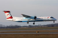 OE-LGJ @ LOWW - VIE - by Peter Pabel