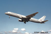 NZ7571 @ NZAP - RNZAF - 2004 - by Peter Lewis
