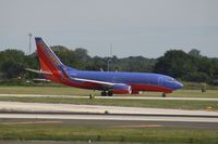 N710SW @ KPHL - Boeing 737-700 - by Mark Pasqualino