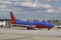 N604SW @ KPHL - Boeing 737-300 - by Mark Pasqualino