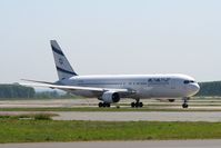 4X-EAJ @ LIMC - B767-330