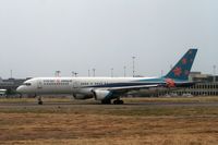 4X-EBM @ LIRF - B757-258