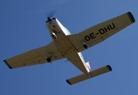 OE-DHU @ LOAS - Segelfliegergruppe Spitzerberg Piper PA-28-151 Warrior