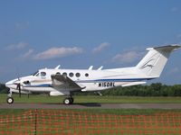 N150RL @ KINT - B200 - by Tom Cooke