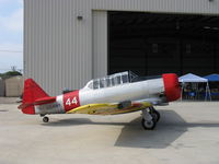 N75964 @ CMA - 1943 North American SNJ-4 'Boll Weevil', P&W R-1340 600 Hp - by Doug Robertson
