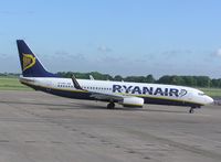 EI-DWV @ EGNX - Boeing 737 of RyanAir