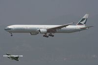 B-HNN @ VHHH - Cathay Pacific - by Michel Teiten ( www.mablehome.com )