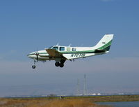 N7271R @ PAO - 1975 Beech 58 landing @ Palo Alto, CA - by Steve Nation