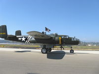 N30801 @ CMA - 1944 Noth American TB-25N MITCHELL 'Executive Sweet', two Wright R-2800s 1,700 Hp each, taxi - by Doug Robertson