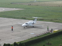 OE-FID @ LRSV - Following the marshaller instructions - by Catalin Cocirla