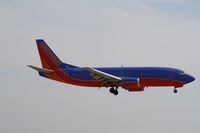 N305SW @ KSDF - Boeing 737-300 - by Mark Pasqualino