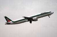 I-BIXP @ VIE - Alitalia Airbus A321-112