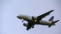 F-GRHB @ WAW - Warsaw Frederic Chopin Airport - by yanmar