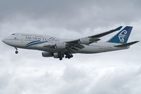 ZK-NBT @ EGLL - Air New Zealand Boeing 747-400 - by Thomas Ramgraber-VAP