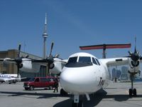 C-GLPP @ CYTZ - @ City Centre Airport