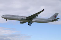 A7-AEA @ EGLL - Qatar Airways Airbus A330-300 - by Thomas Ramgraber-VAP