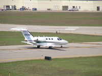 N551WH @ BTL - Holding short - by Richard Mudd