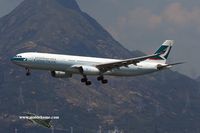 B-HLJ @ VHHH - Cathay Pacific - by Michel Teiten ( www.mablehome.com )