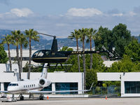 N551LA @ SMO - N551LA above RWY 21 - by Torsten Hoff