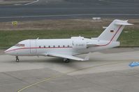 D-AHEI @ EDDL - CL604