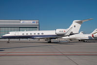 OE-IIS @ VIE - Gulfstream 5