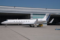 N595A @ VIE - Aramco Gulfstream 5 - by Yakfreak - VAP