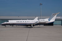 P4-SVM @ VIE - Embraer 135