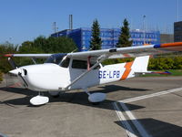 SE-LPB @ EHBK - Cessna C172RG Cutlass RG SE-LPB - by Alex Smit