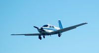 N97119 @ S50 - short final - by Wolf Kotenberg