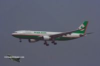 B-16308 @ VHHH - EVA Air - by Michel Teiten ( www.mablehome.com )