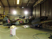 G-SPIT @ EGSU - wearing the reg.no. MV268 / JE-J - by chris hall