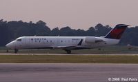 N854AS @ EWN - Delta getting a move on