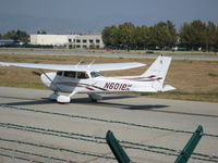 N6018K @ KVNY - Taxiing to VNFC
