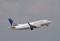 N14601 @ KSAT - Boeing 737-500