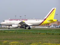 D-AKNT @ LFBO - Taking off 32R - by Guillaume BESNARD