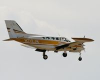 N712JW @ KAPA - Cessna 421A on final for 35L at KAPA. - by CorbieMessenger